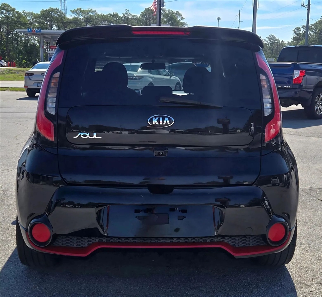 Kia Soul + 2015 Kia Soul + 2015