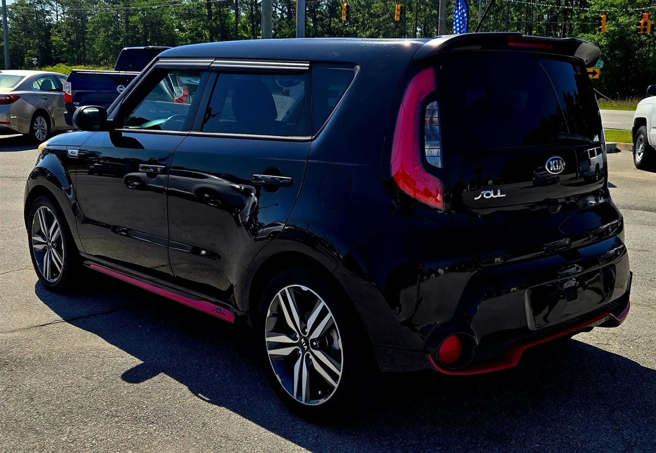 Kia Soul + 2015 Kia Soul + 2015