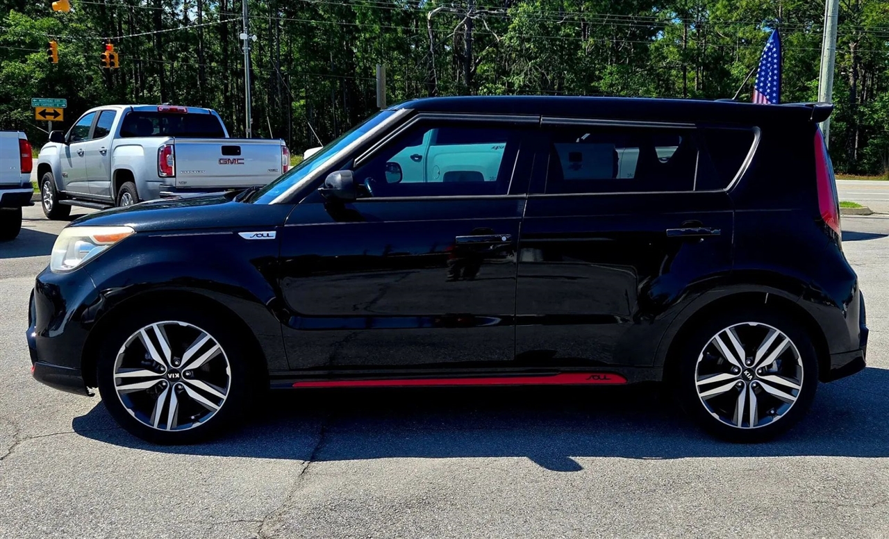 Kia Soul + 2015 Kia Soul + 2015