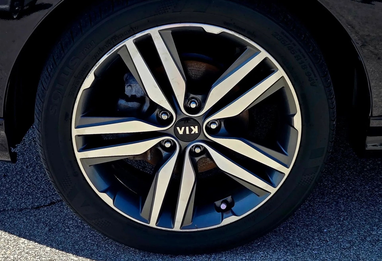 Kia Soul + 2015 Kia Soul + 2015