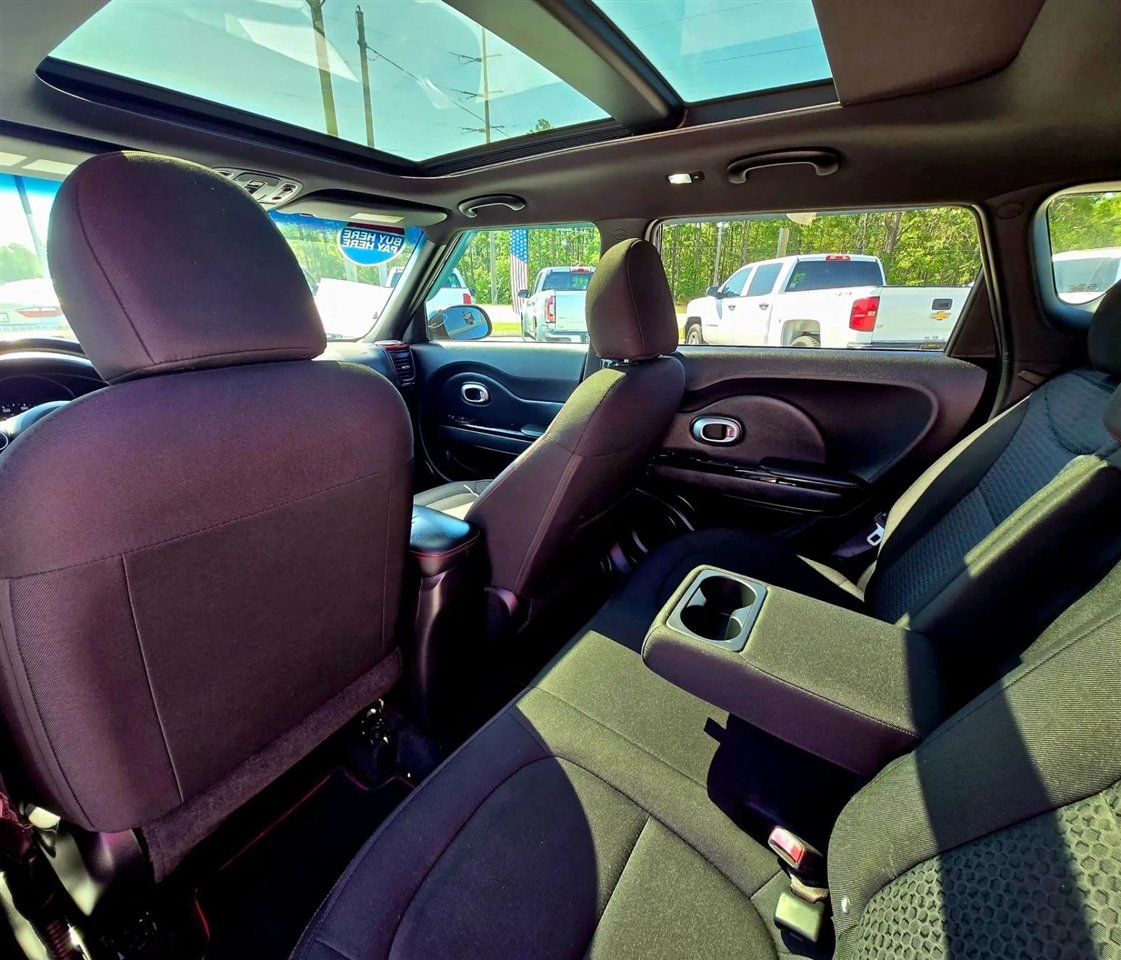 Kia Soul + 2015 Kia Soul + 2015