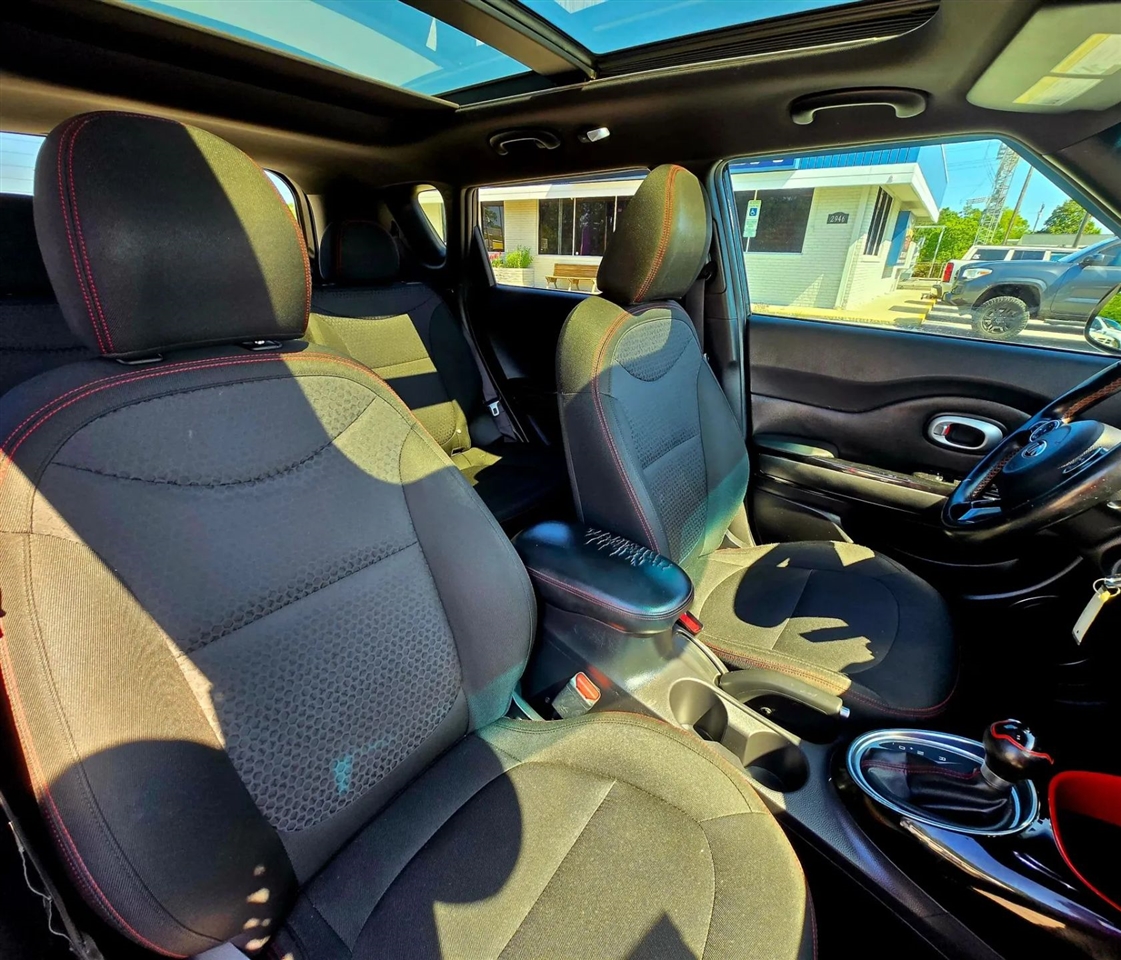 Kia Soul + 2015 Kia Soul + 2015