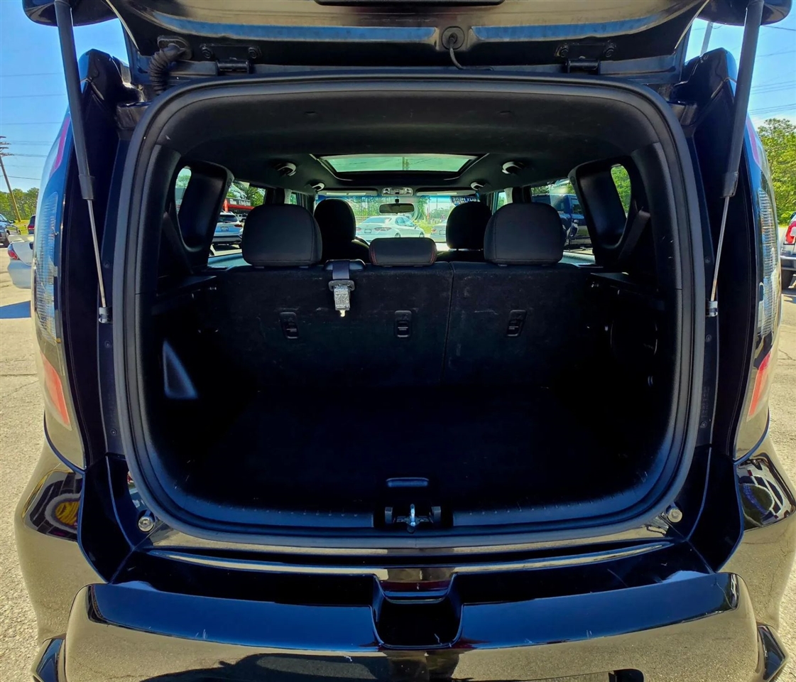 Kia Soul + 2015 Kia Soul + 2015