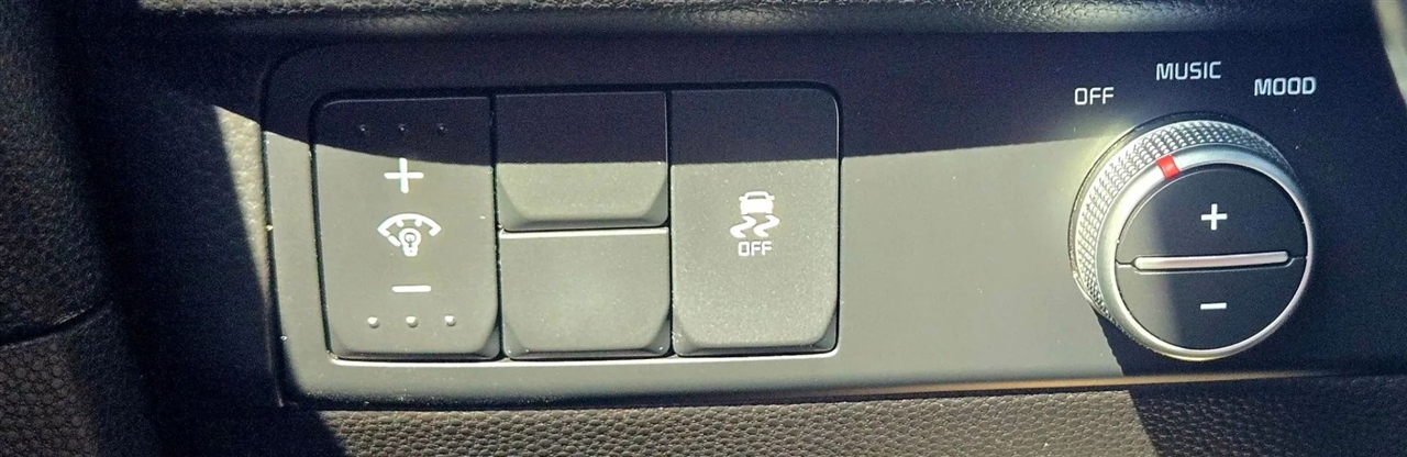 Kia Soul + 2015 Kia Soul + 2015