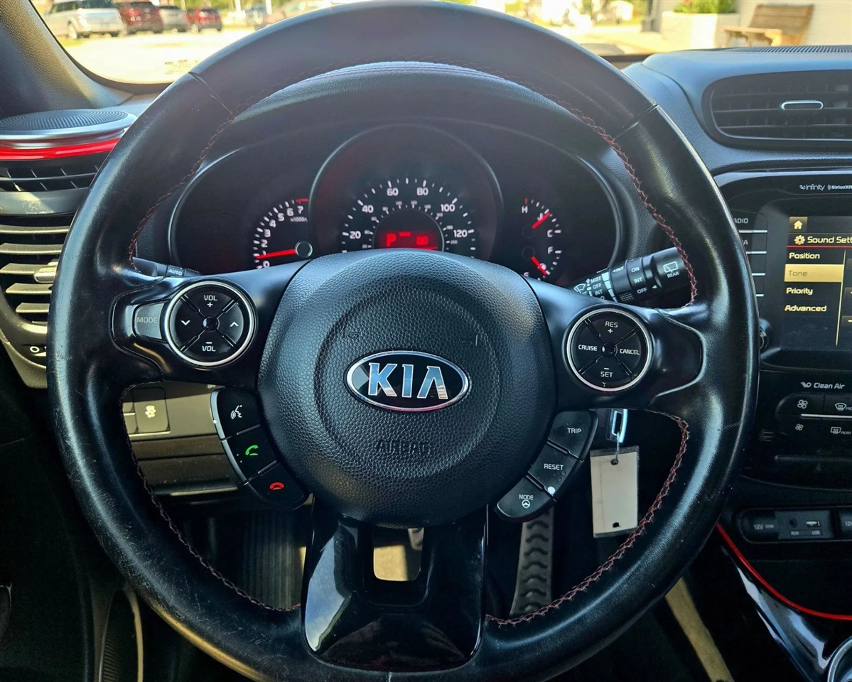 Kia Soul + 2015 Kia Soul + 2015