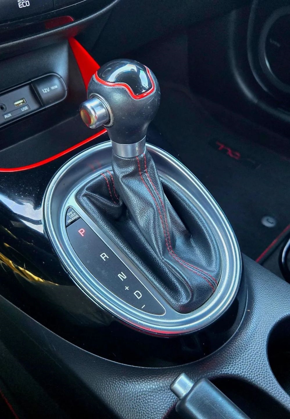 Kia Soul + 2015 Kia Soul + 2015