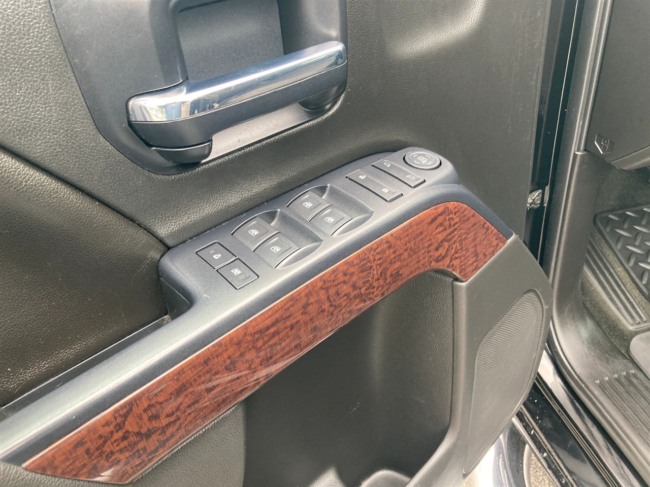 GMC Sierra 1500 SLE Ext. Cab 4WD 2014 GMC Sierra 1500 SLE Ext. Cab 4WD 2014