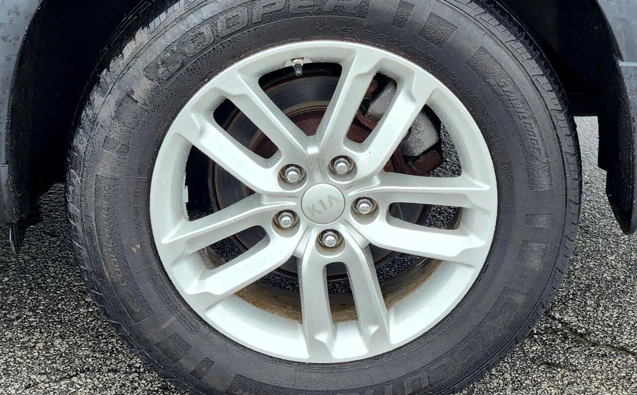 Kia Sorento LX V6 AWD 2014