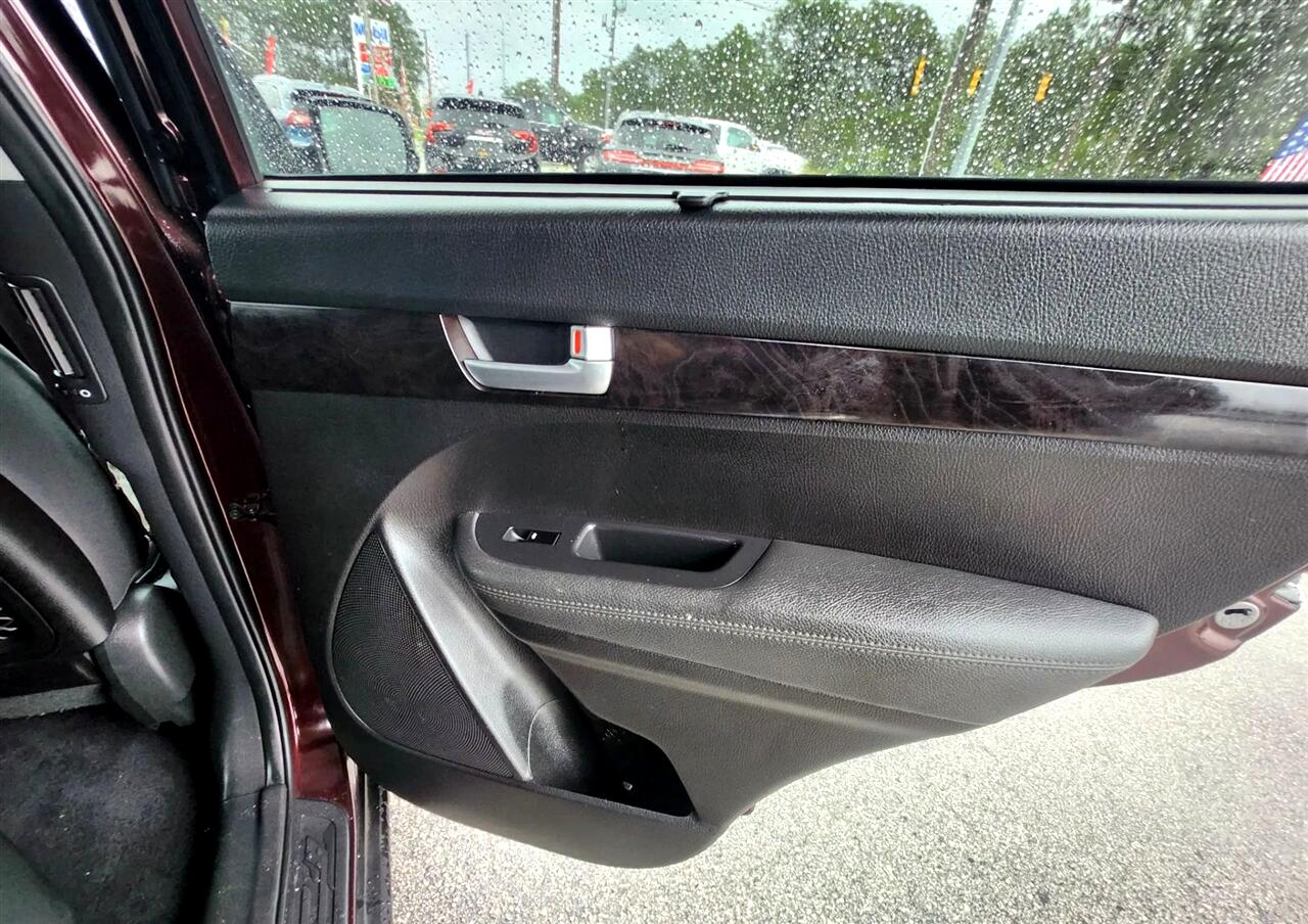 Kia Sorento LX V6 AWD 2014