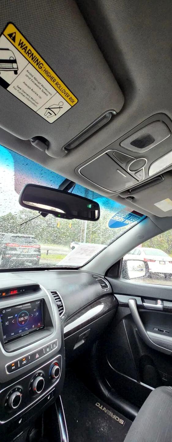 Kia Sorento LX V6 AWD 2014