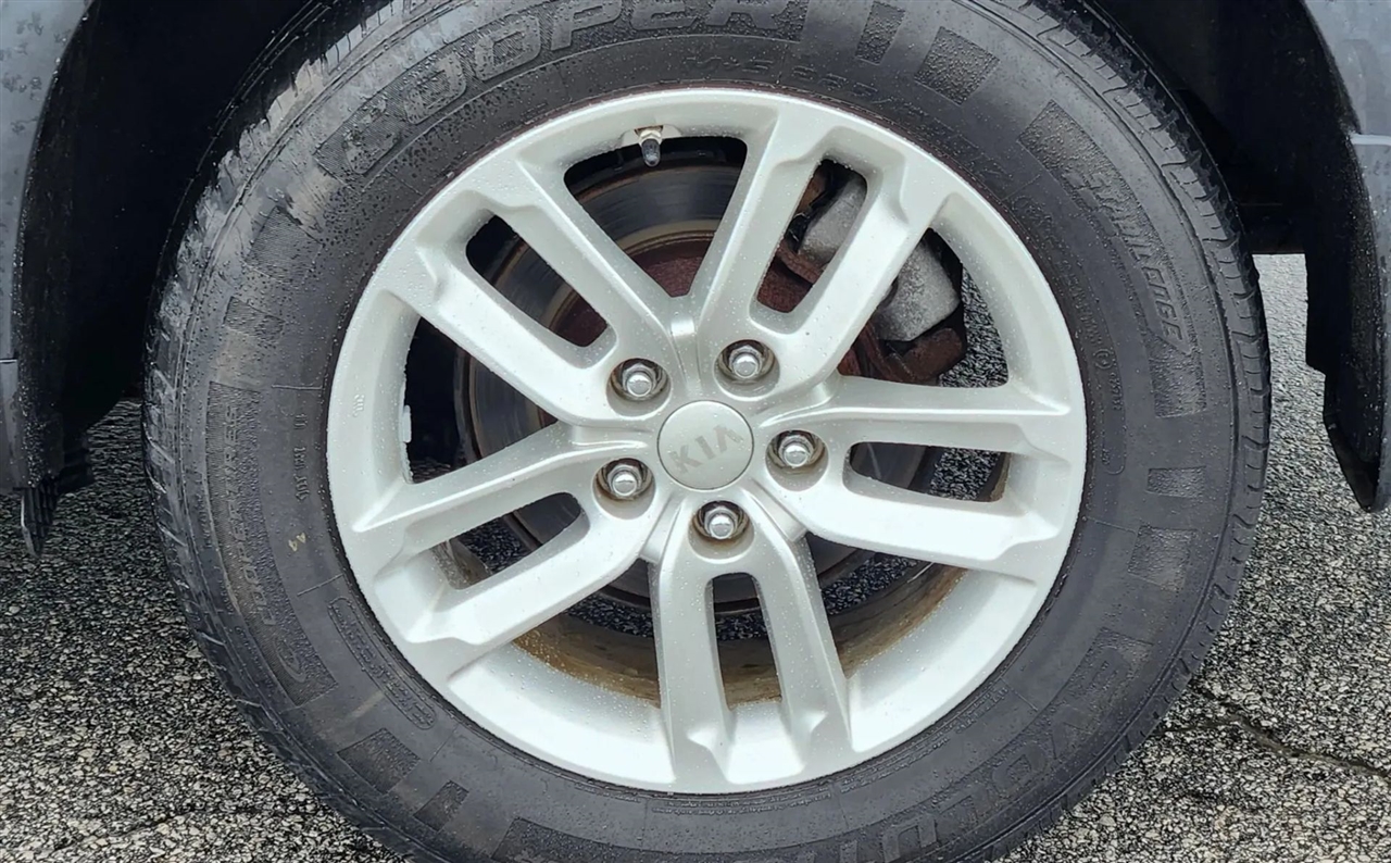 Kia Sorento LX V6 AWD 2014