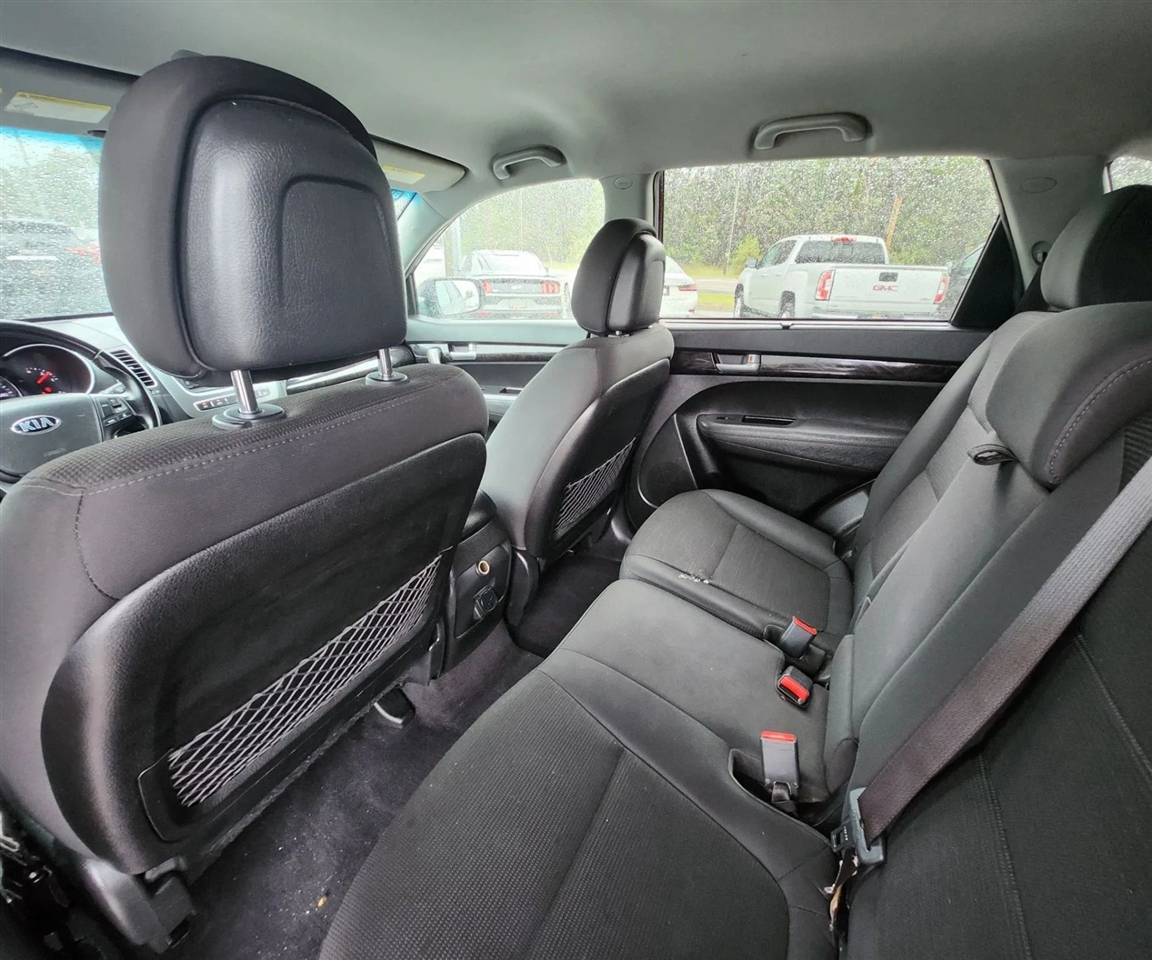 Kia Sorento LX V6 AWD 2014