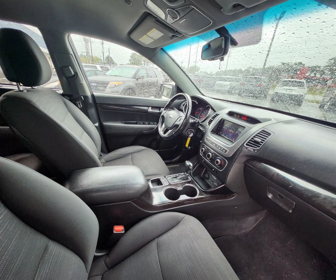 Kia Sorento LX V6 AWD 2014