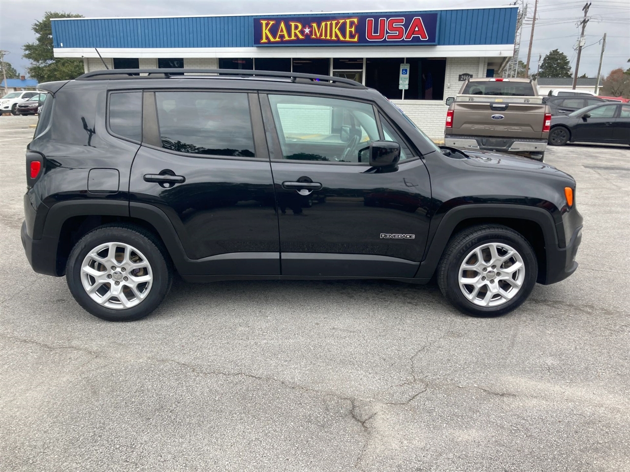 Jeep Renegade Latitude FWD 2015