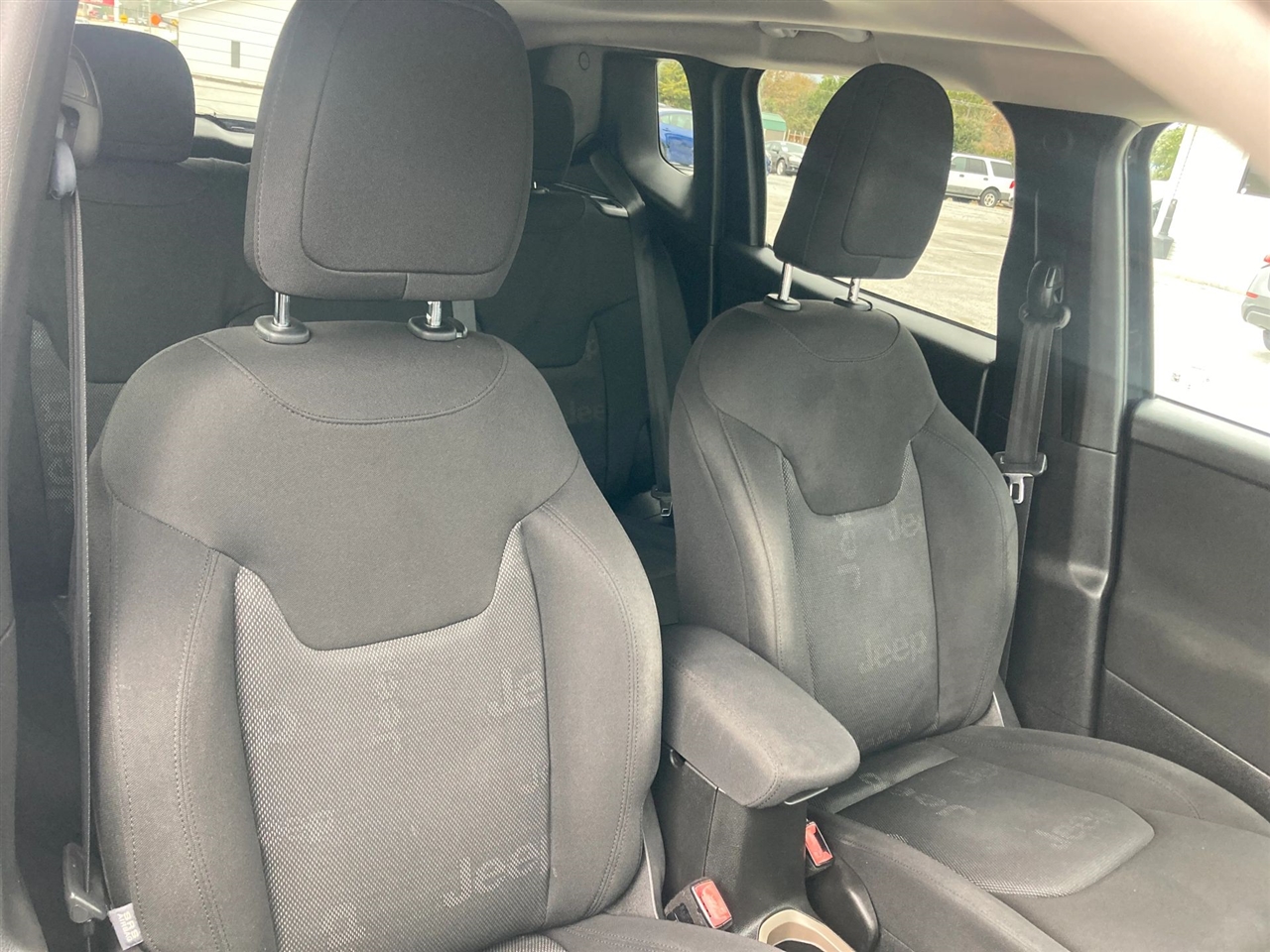 Jeep Renegade Latitude FWD 2015