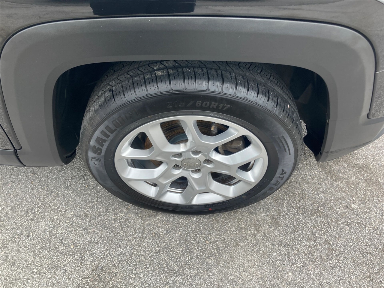 Jeep Renegade Latitude FWD 2015