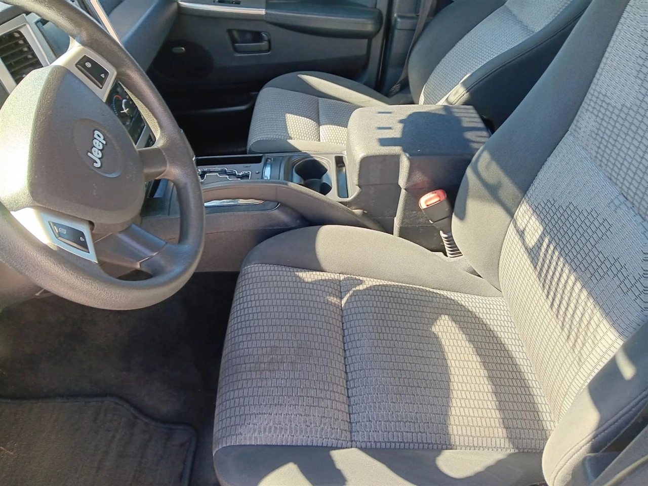 Jeep Grand Cherokee Laredo 4WD 2008