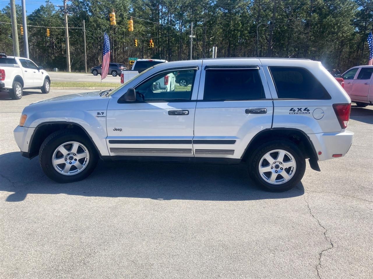 Jeep Grand Cherokee Laredo 4WD 2008