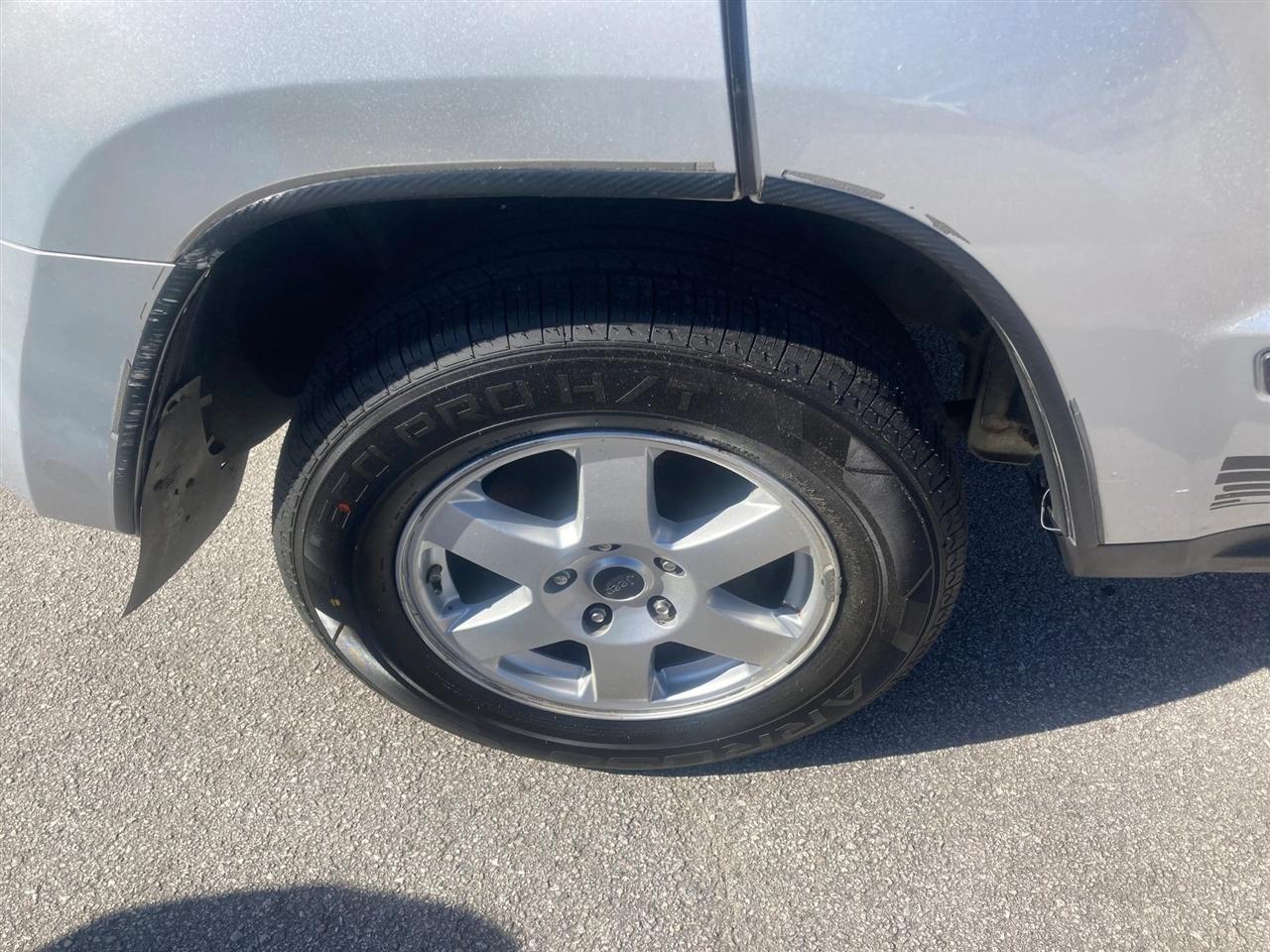 Jeep Grand Cherokee Laredo 4WD 2008