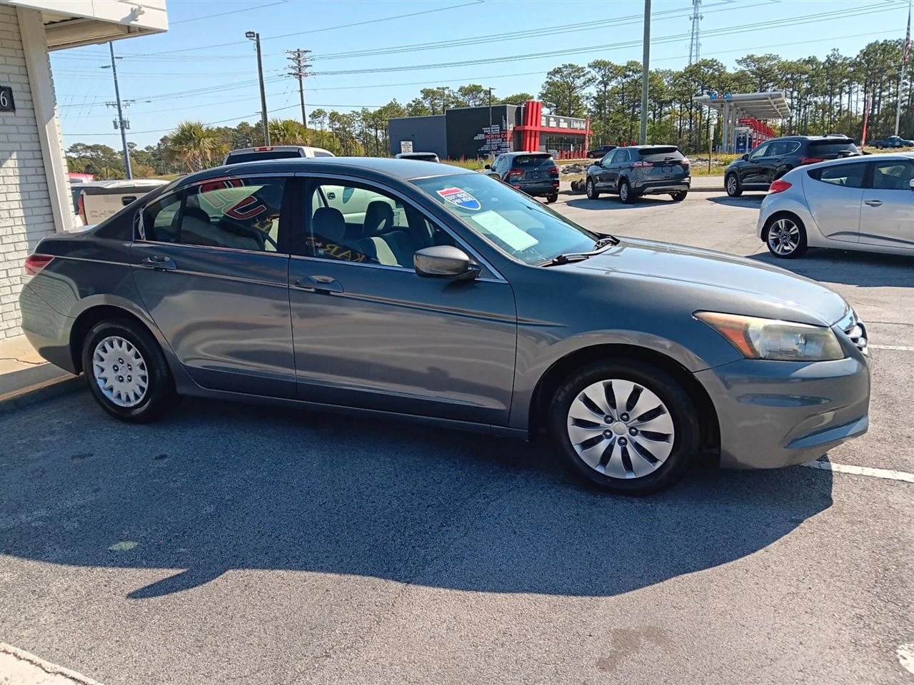 Honda Accord LX sedan AT 2012