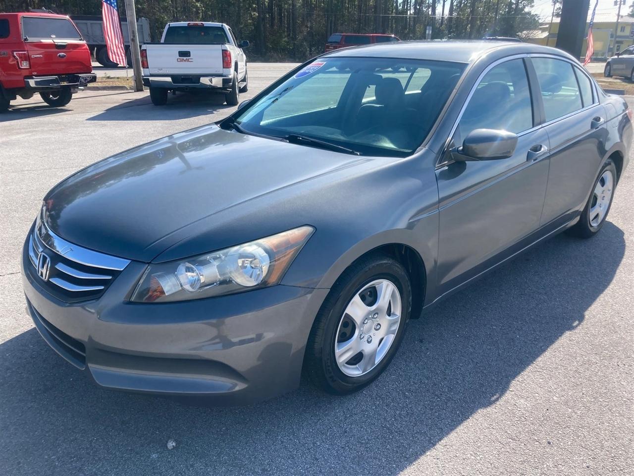 Honda Accord LX sedan AT 2012
