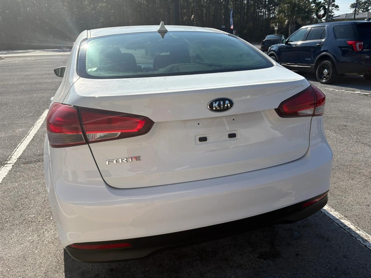 Kia Forte LX 6A 2018