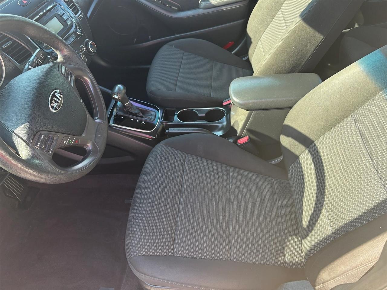 Kia Forte LX 6A 2018