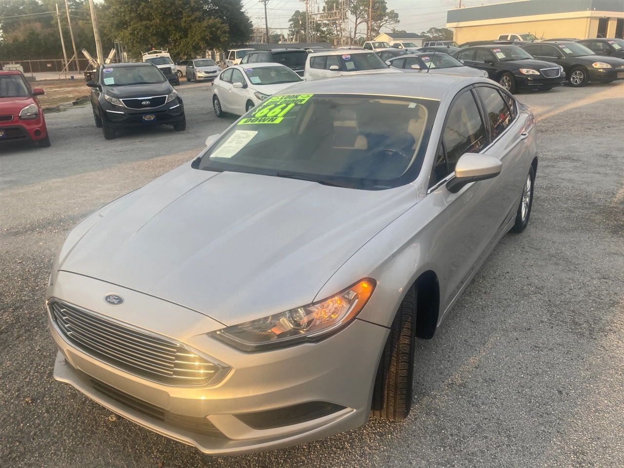 Ford Fusion S 2017
