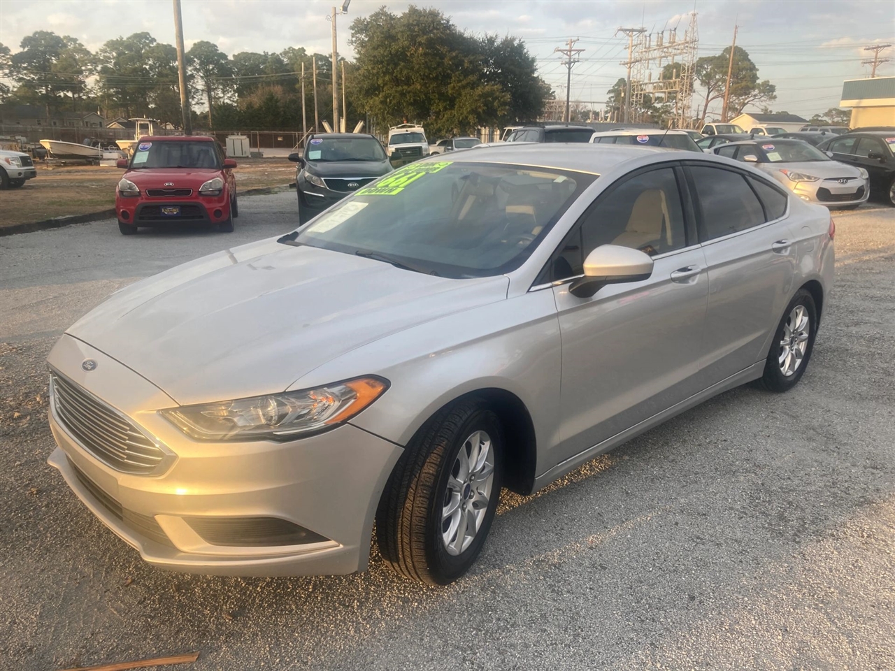 Ford Fusion S 2017
