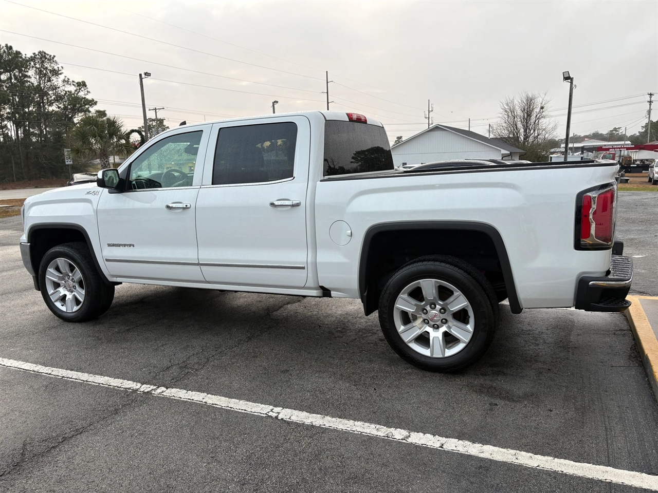 GMC Sierra 1500 SLT Crew Cab Long Box 4WD 2016