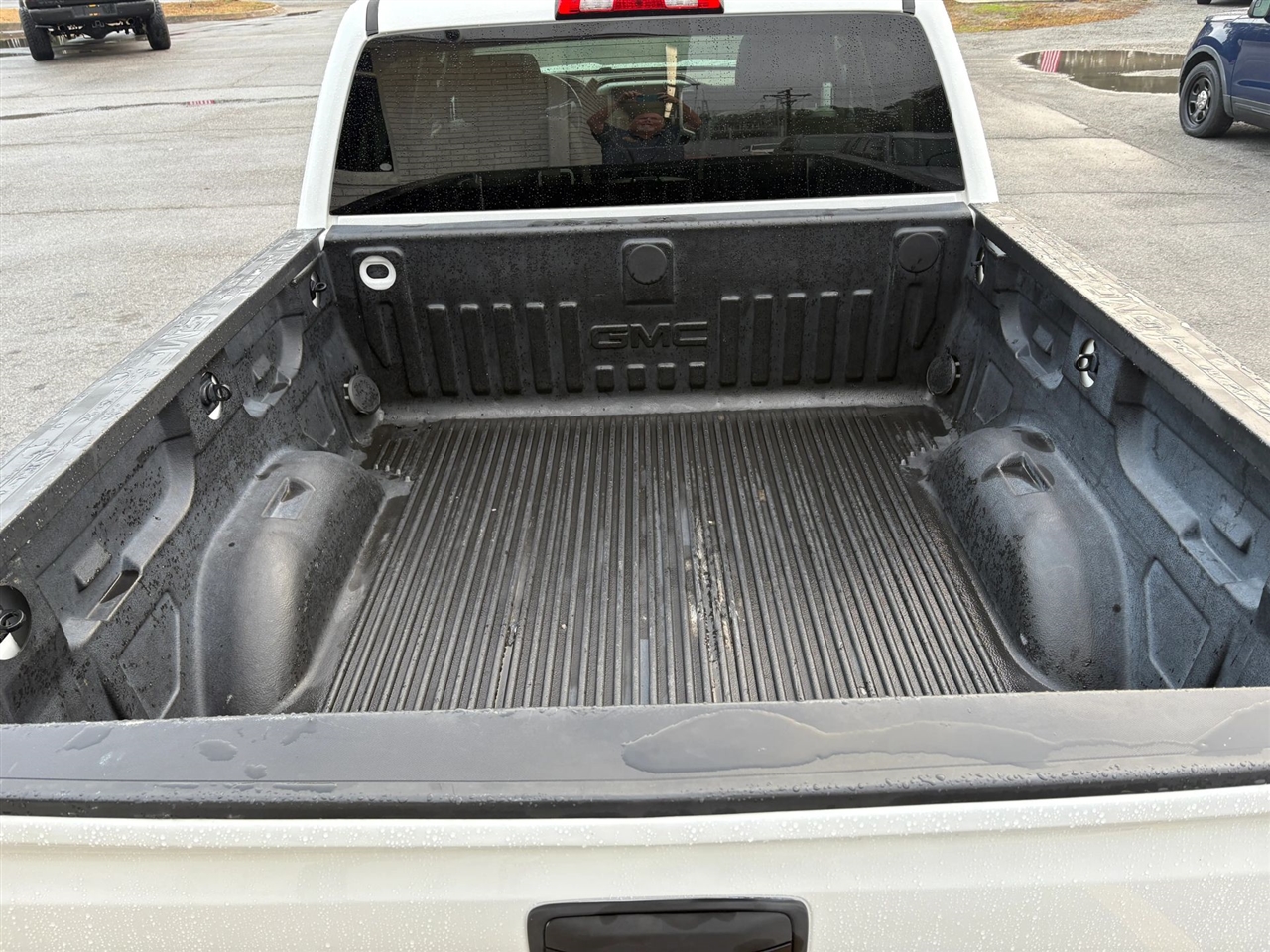 GMC Sierra 1500 SLT Crew Cab Long Box 4WD 2016