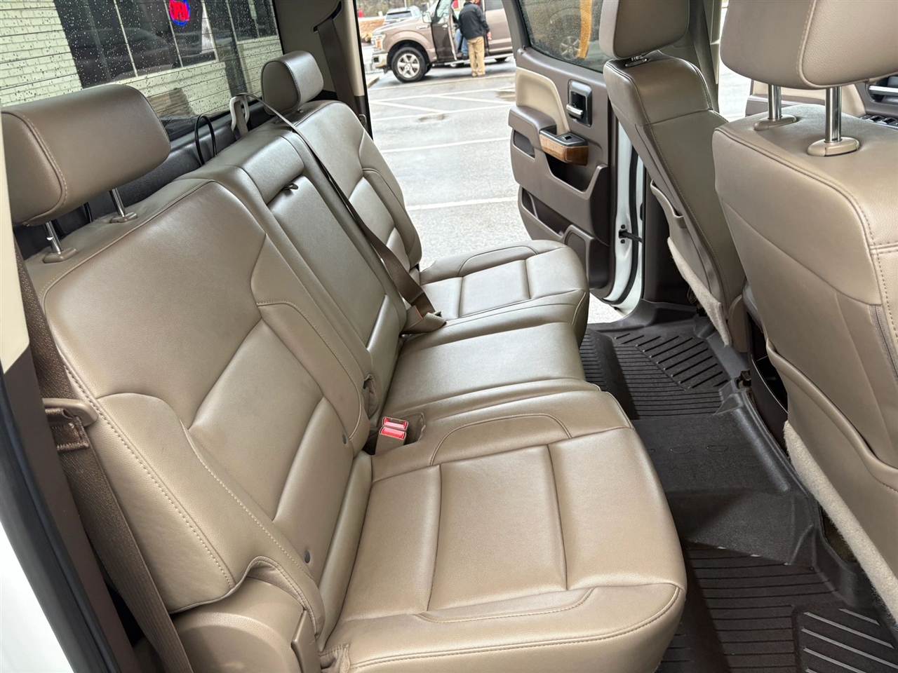 GMC Sierra 1500 SLT Crew Cab Long Box 4WD 2016