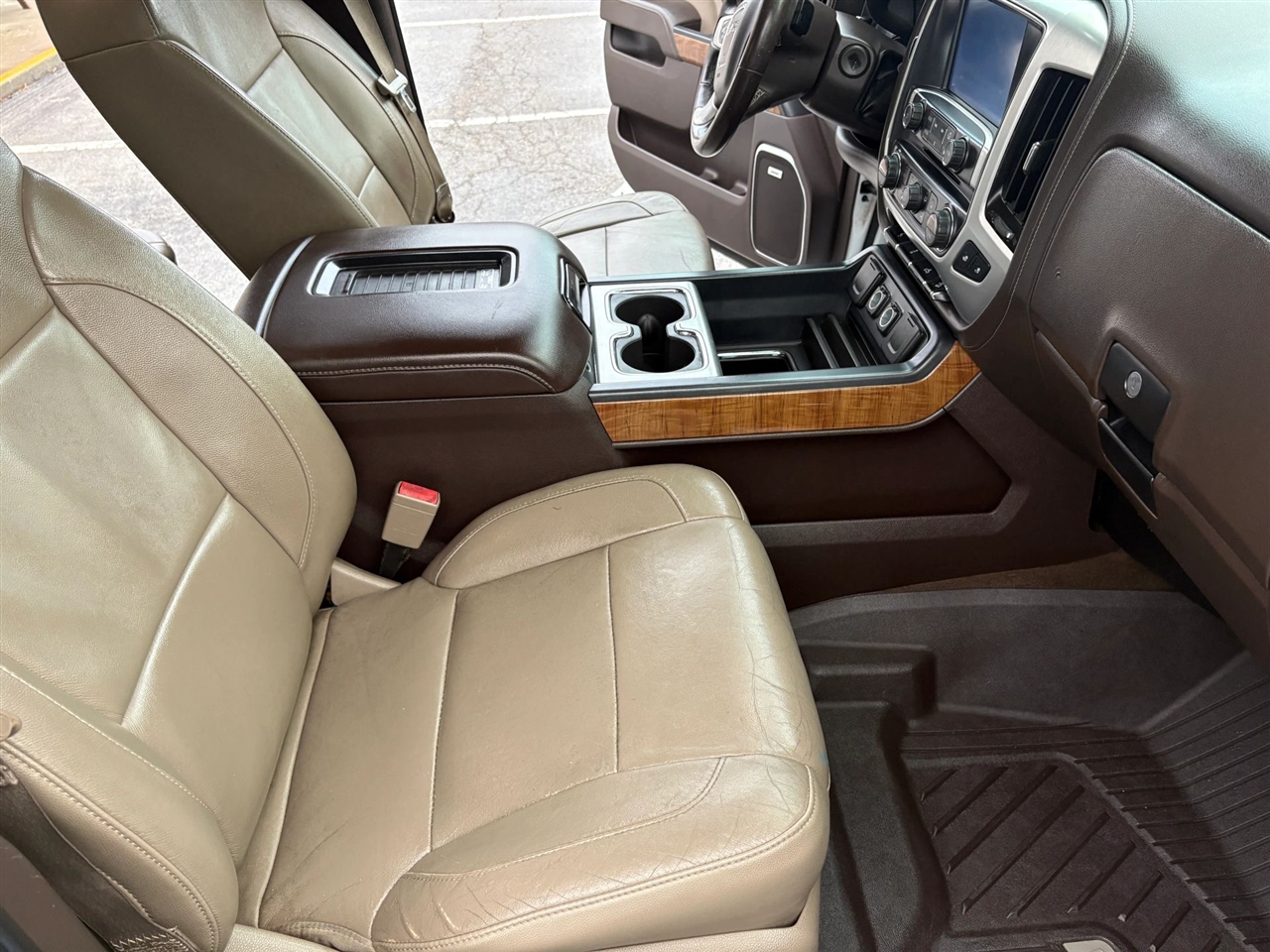 GMC Sierra 1500 SLT Crew Cab Long Box 4WD 2016