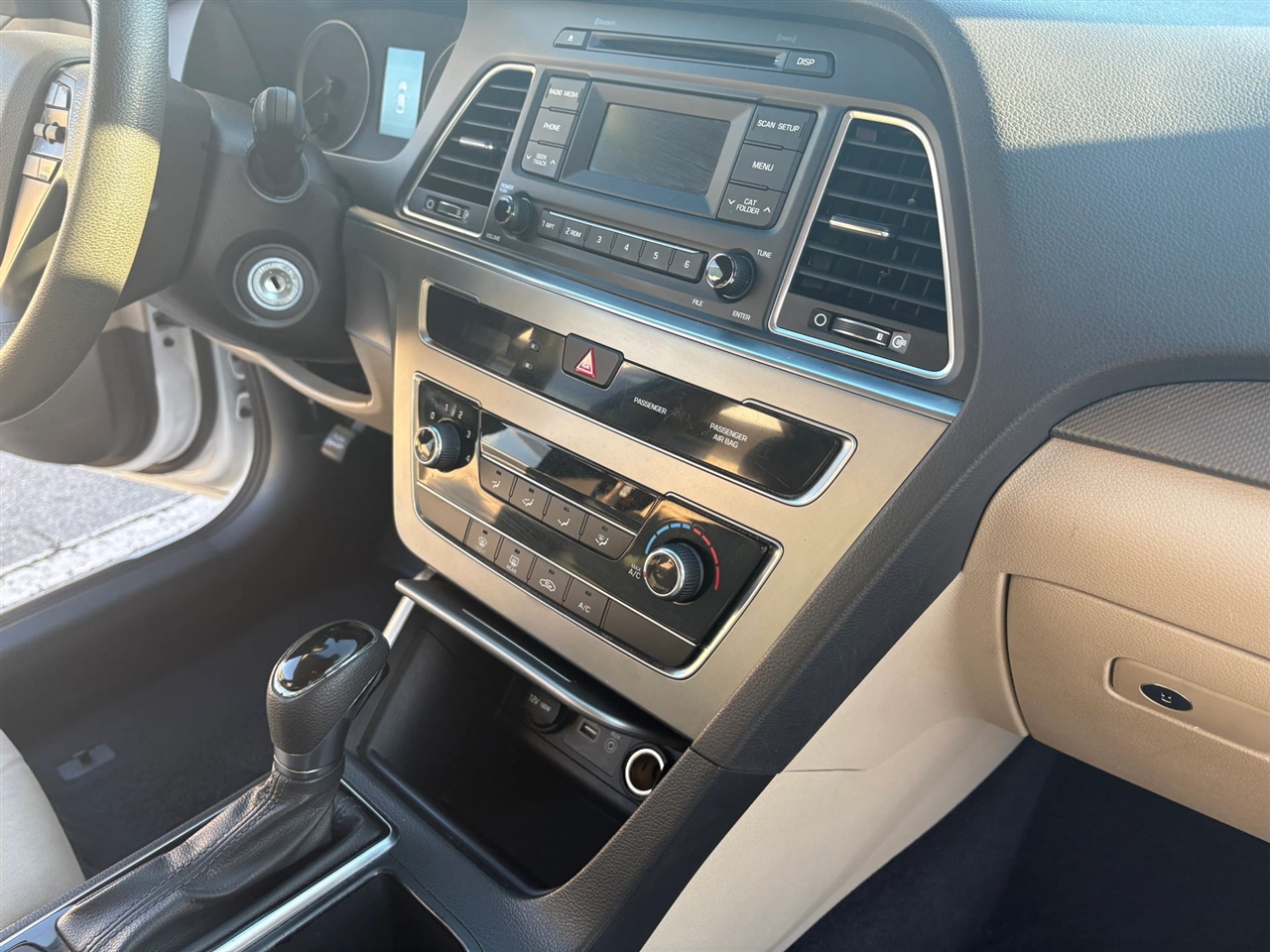 Hyundai Sonata SE 2015