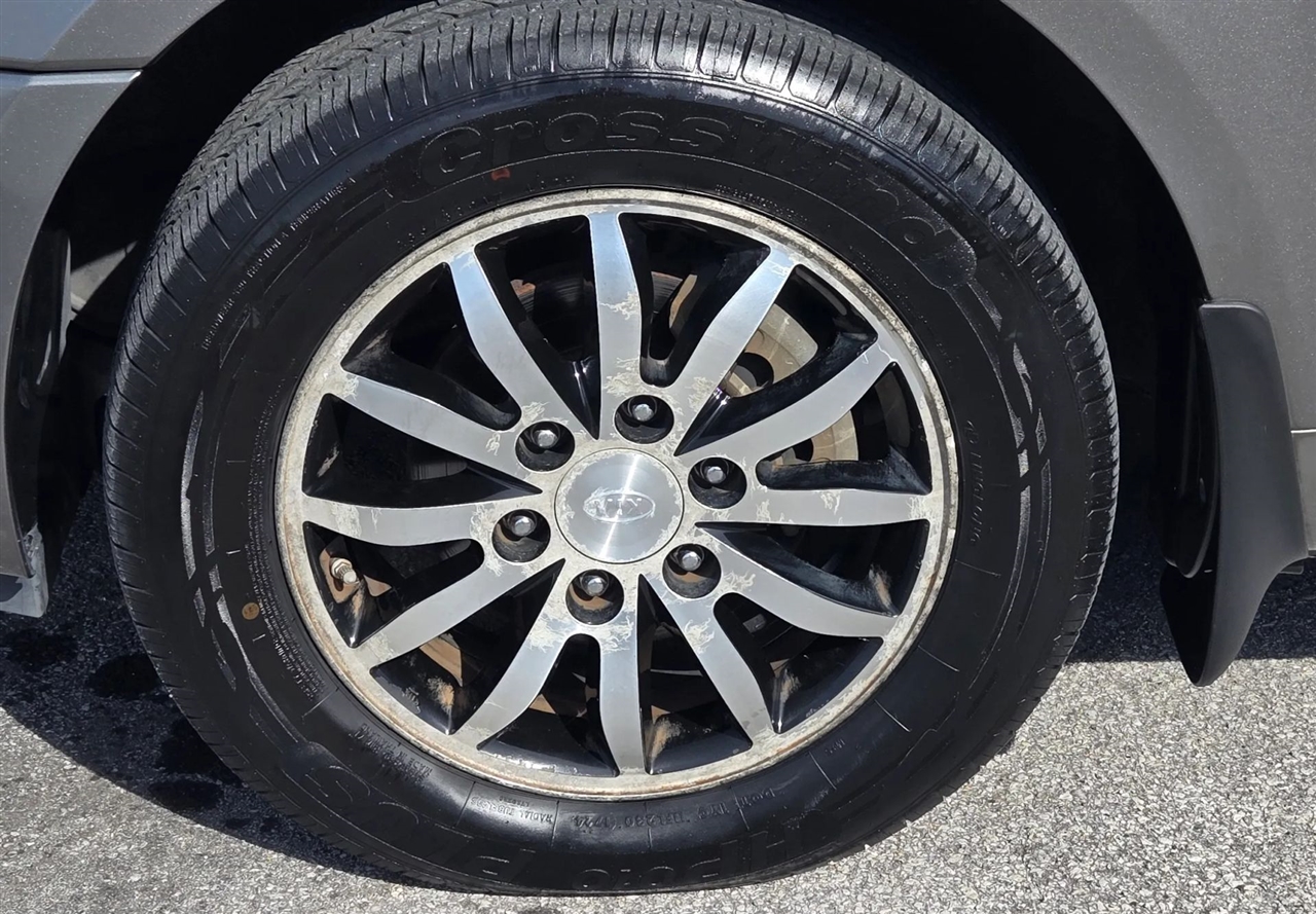 Kia Sedona EX LWB 2011