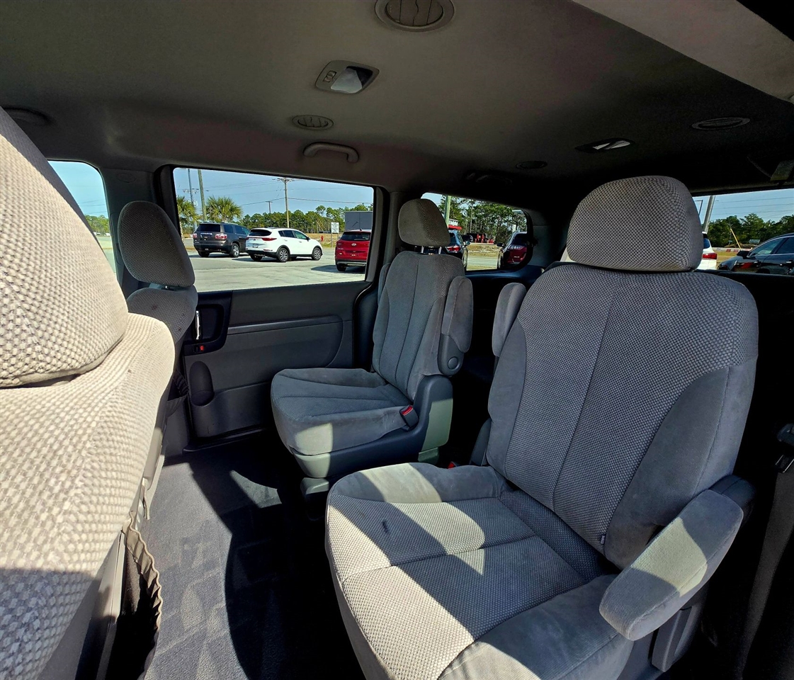 Kia Sedona EX LWB 2011