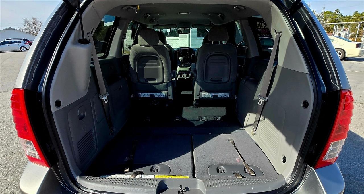 Kia Sedona EX LWB 2011