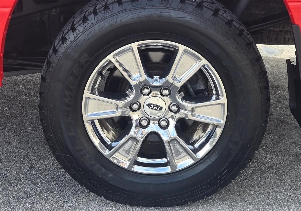 Ford F-150 XLT SuperCrew 5.5-ft. Bed 4WD 2015