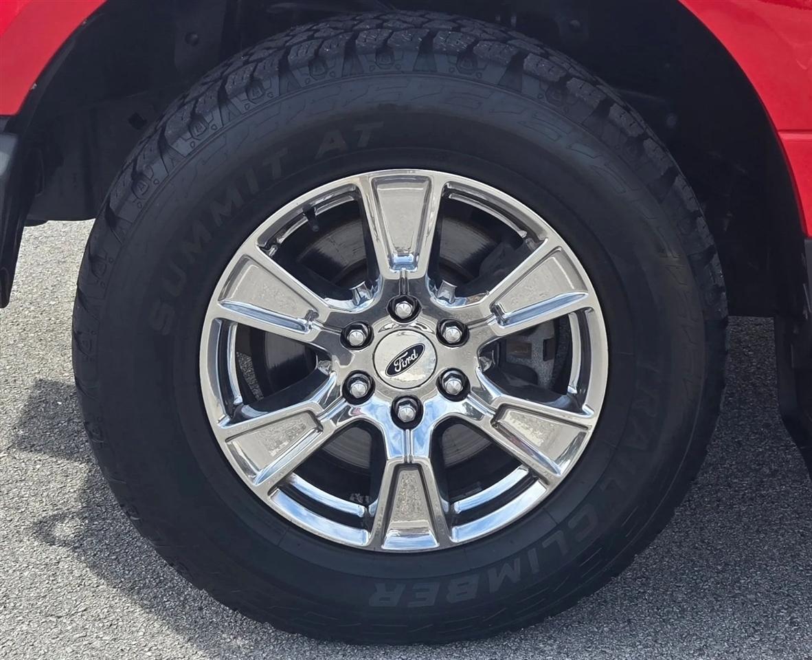 Ford F-150 XLT SuperCrew 5.5-ft. Bed 4WD 2015