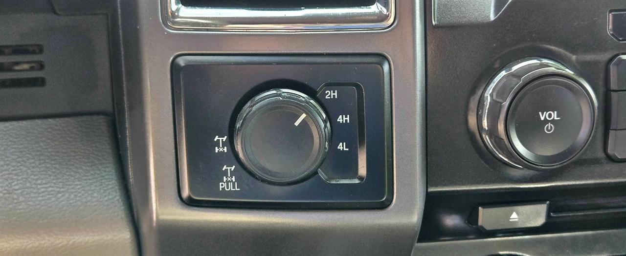 Ford F-150 XLT SuperCrew 5.5-ft. Bed 4WD 2015