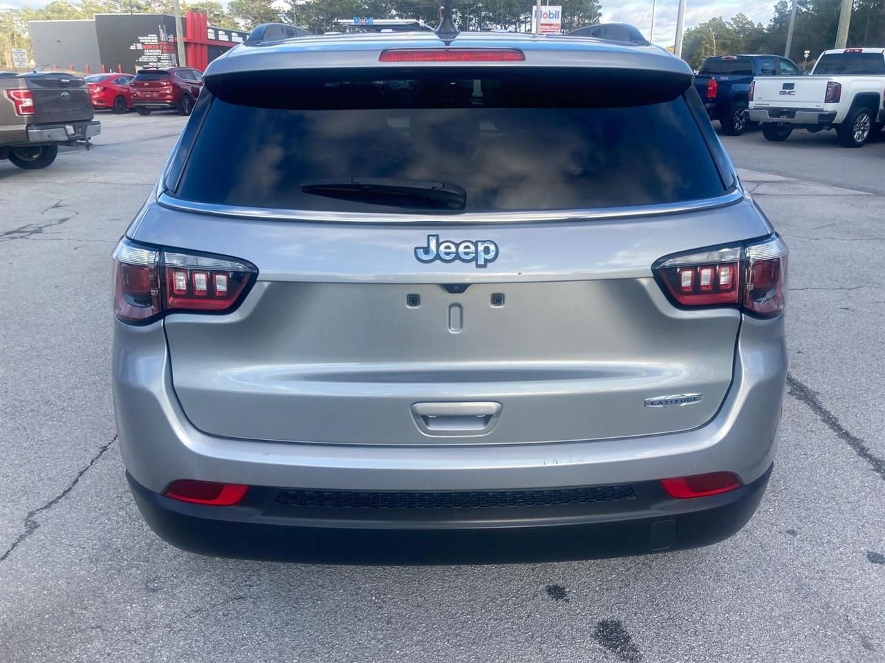 Jeep Compass Latitude FWD 2022