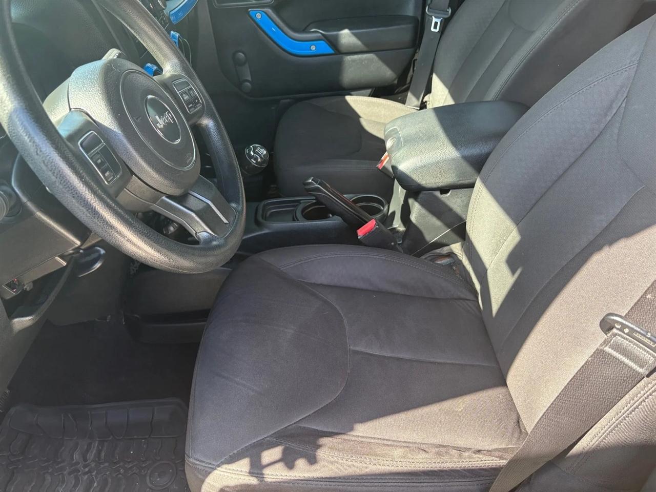 Jeep Wrangler Unlimited Sport 4WD 2015