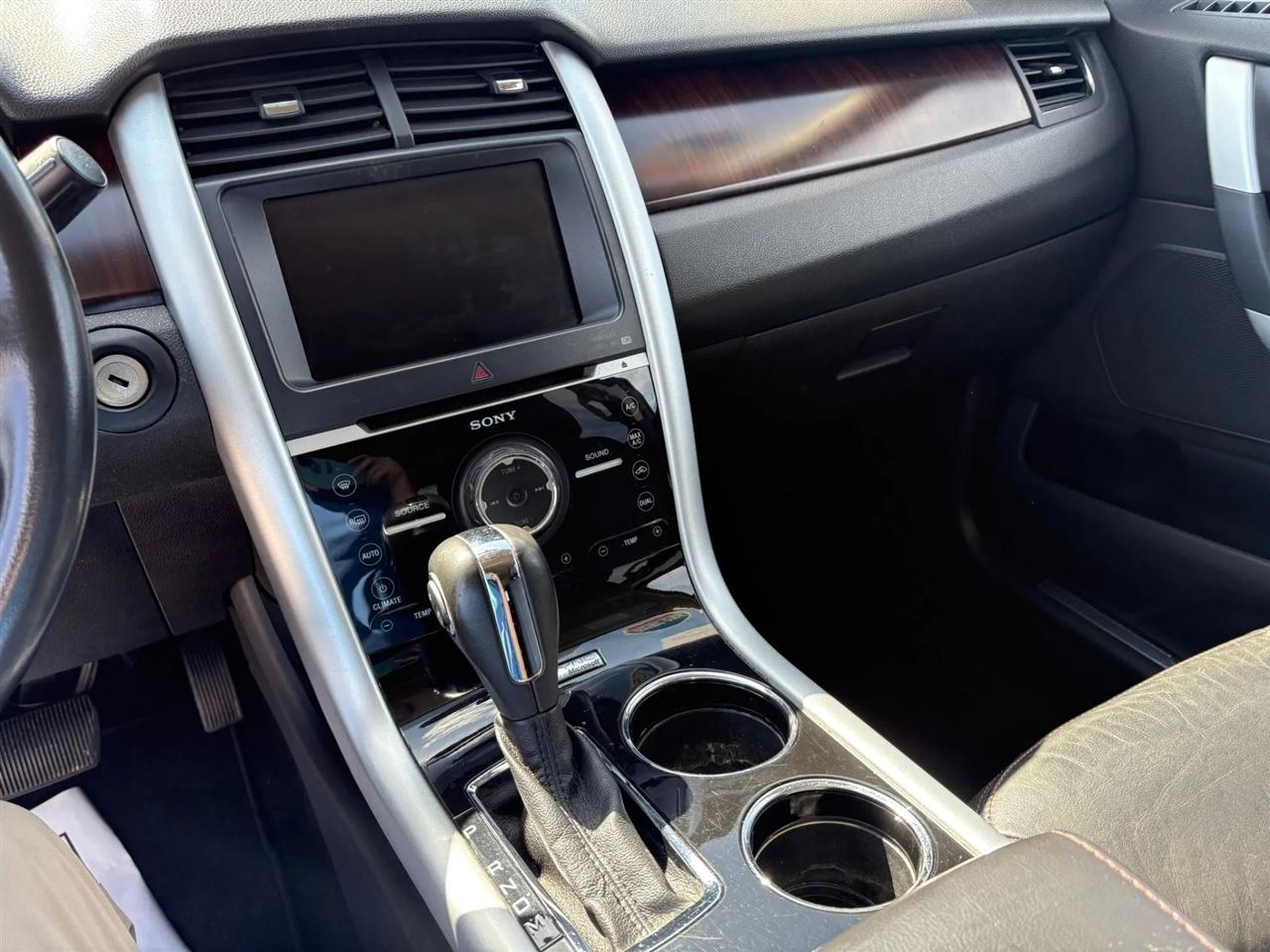 Ford Edge Limited FWD 2012