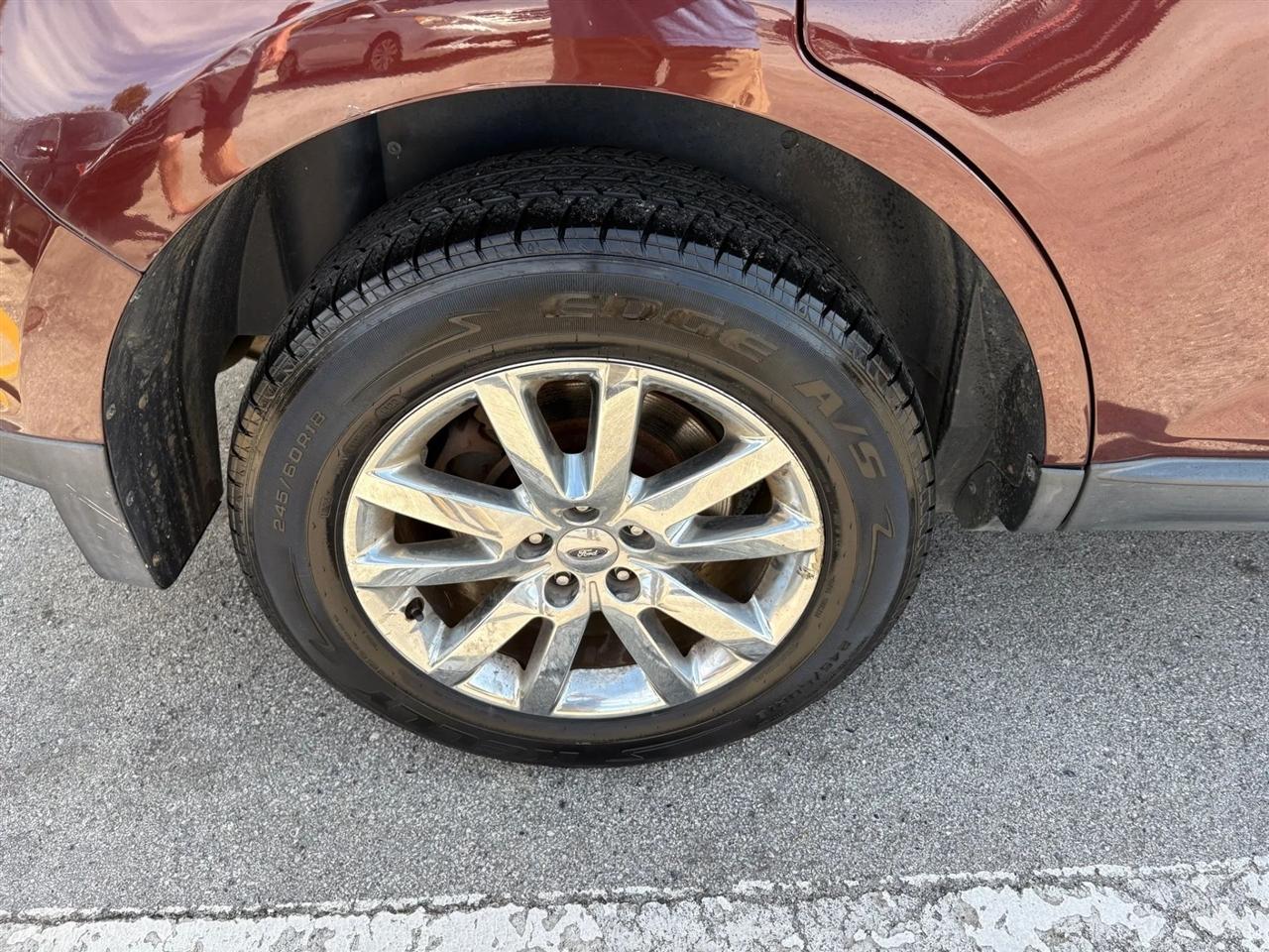 Ford Edge Limited FWD 2012