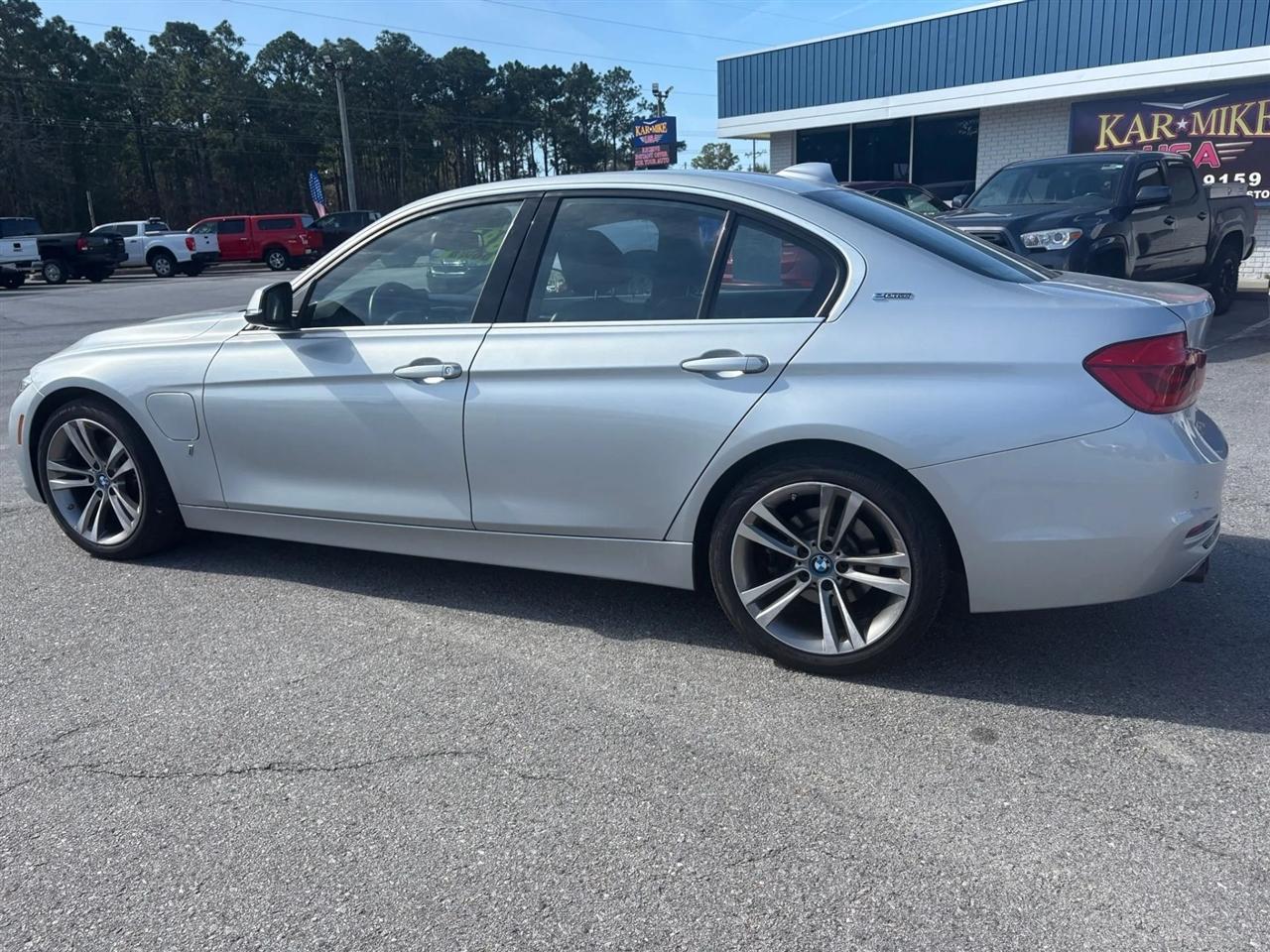 BMW 3-Series 330e iPerformance Sedan 2018