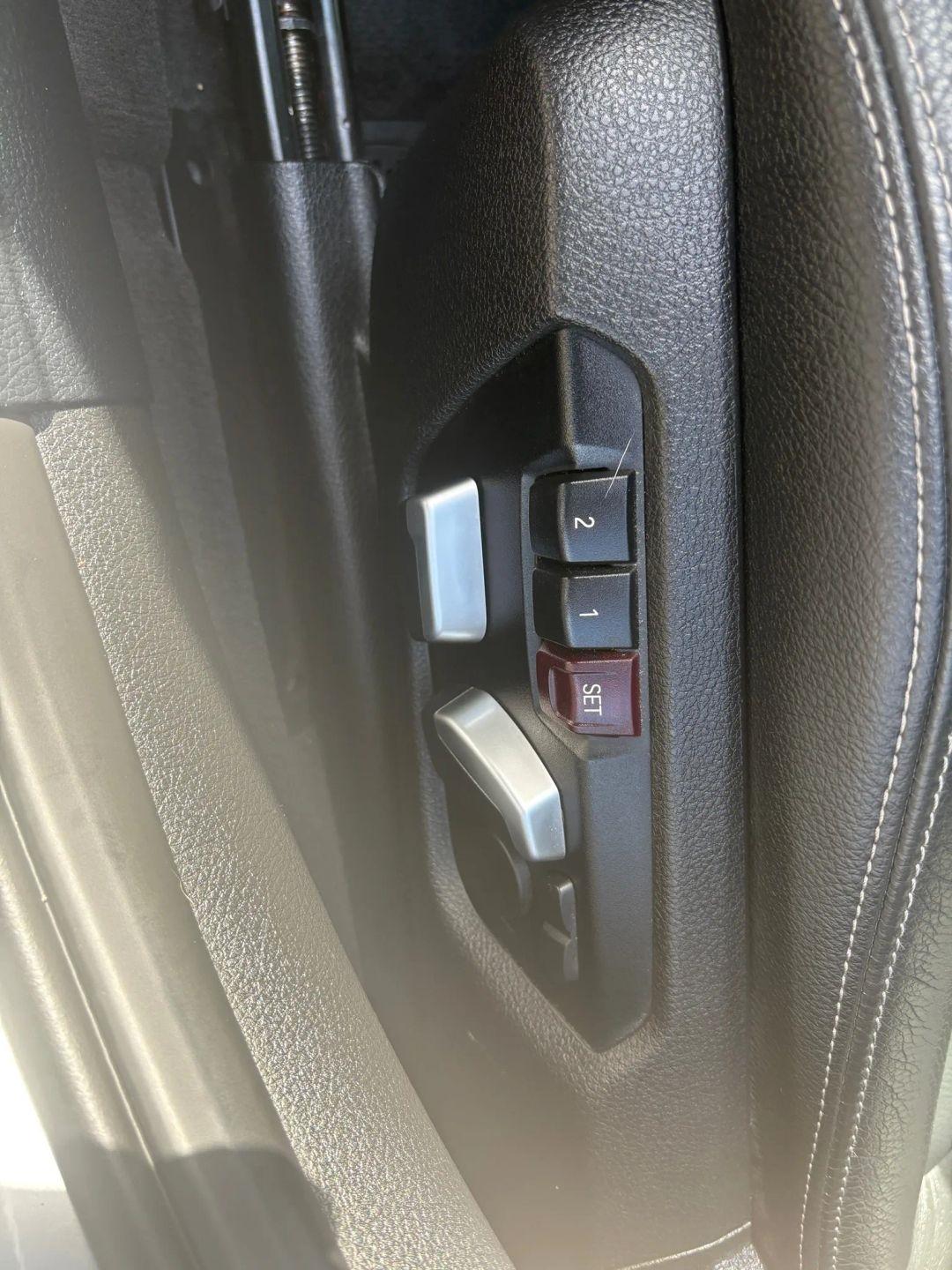 BMW 3-Series 330e iPerformance Sedan 2018