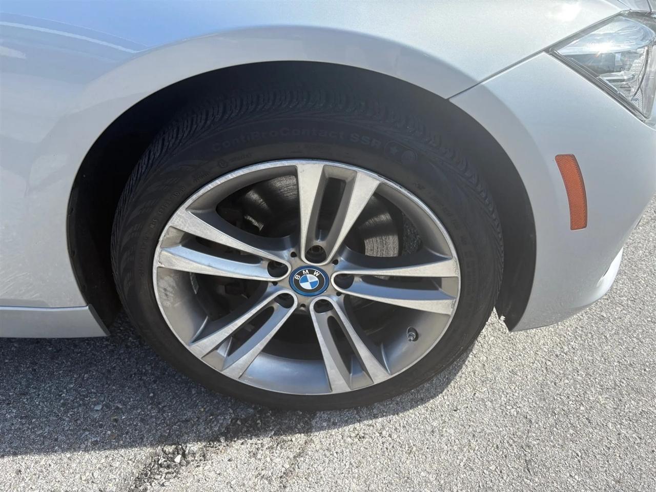 BMW 3-Series 330e iPerformance Sedan 2018