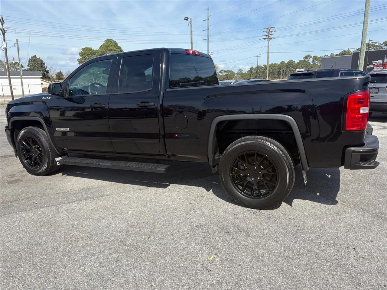 GMC Sierra 1500 Base Double Cab 4WD 2018