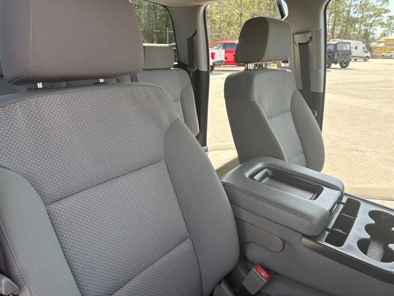 GMC Sierra 1500 Base Double Cab 4WD 2018