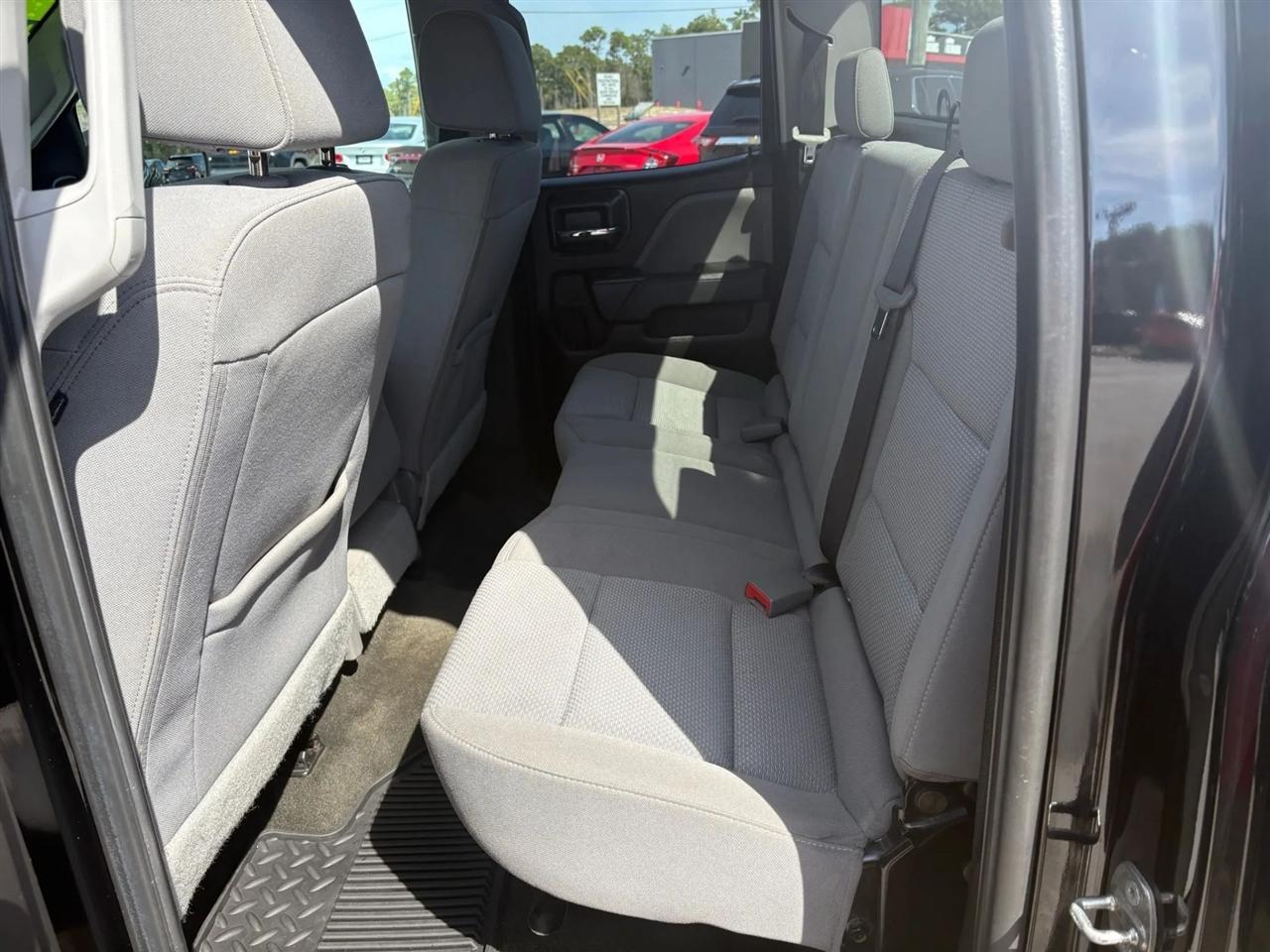 GMC Sierra 1500 Base Double Cab 4WD 2018